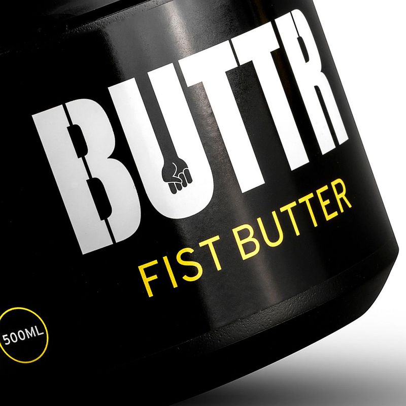 Close-up of BUTTR Fist Butter label and 500ml volume marking on the black tub