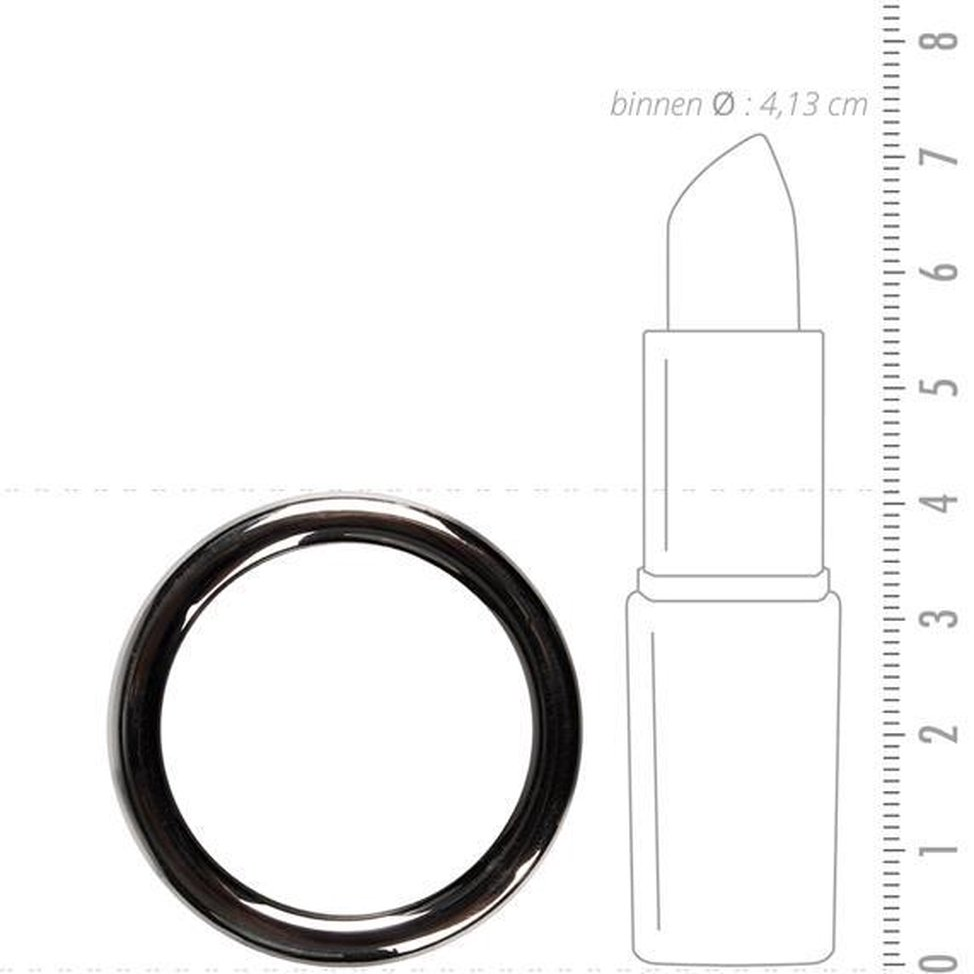 Reference image of a polished metal ring beside a ruler and lipstick outline