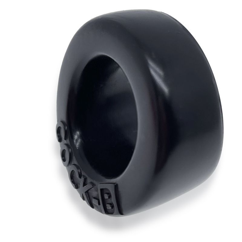 Side view of the Black Cock B ring showing its graduated thickness