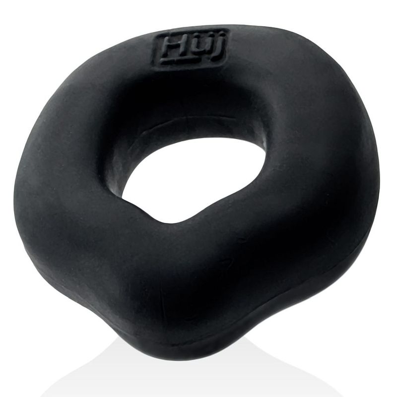 Low angled view of the black Fit Grips ring and gently pointed base