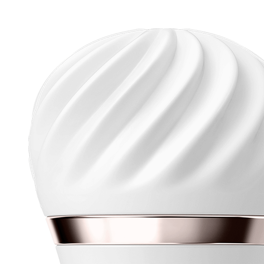 Satisfyer Little Wand – Compact Power Meets Clitoral Bliss